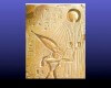 Akhenaten nagyon karcsú derékkal