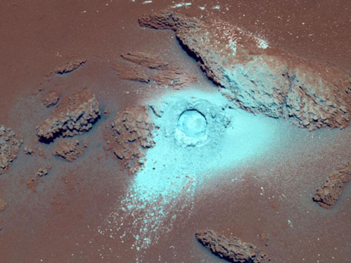 岩石の硫黄含有量と柔らかさは、水による過去の変化の証拠であろう。 画像提供：NASA / JPL /コーネル