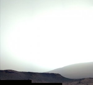 Memasang dari gambar kamera kiri Chemcam dari 19. 10. sebelum mendekati komet.