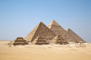 Piramidi zote za Giza